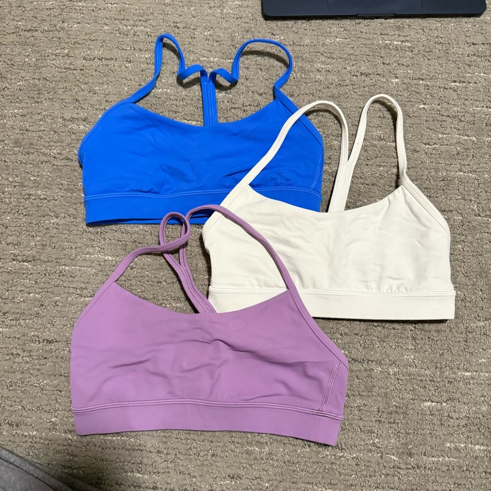 Lululemon Flow y sports bra